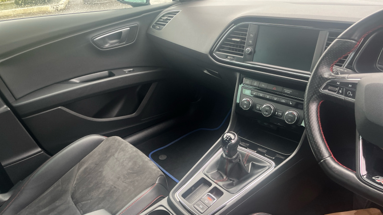 SEAT Leon 1.5 TSI EVO 150 FR Black Edition [EZ] 5dr Petrol Hatchback